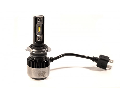 Комплект LED ламп HeadLight FocusV H11 (PGJ19-2) 40W 12V з активним охолодженням Комплект LED ламп HeadLight FocusV H11 (PGJ19-2) 40W 12V з активним охолодженням