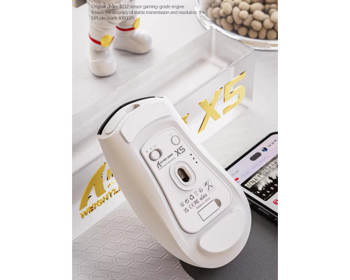 Миша бездротова Aattack SHARK X5 з акумулятором та підсвічуванням 2,4G+Bluetooth White Миша бездротова Aattack SHARK X5 з акумулятором та підсвічуванням 2,4G+Bluetooth White