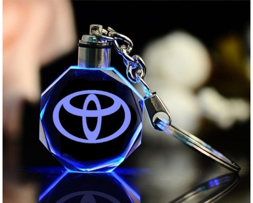 Брелок автомобільний на ключі Тойота GF авто брелок з логотипом Toyota з підсвічуванням (2324211) Брелок автомобільний на ключі Тойота GF авто брелок з логотипом Toyota з підсвічуванням (2324211)