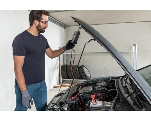 Зарядний пристрій для акумуляторів Bosch C80-LI 6/12V 15A 0189921080 Зарядний пристрій для акумуляторів Bosch C80-LI 6/12V 15A 0189921080