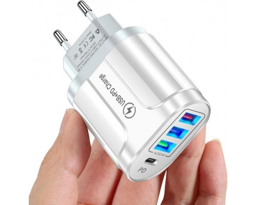 Зарядний пристрій Mirrow 3 USB Type-C Super Charge/Quick Charge 3.0 5V/2.4A White (641152872) Зарядний пристрій Mirrow 3 USB Type-C Super Charge/Quick Charge 3.0 5V/2.4A White (641152872)