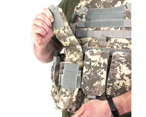 Жилет тактичний AOKALI Outdoor А64 Піксельний камуфляж Жилет тактичний AOKALI Outdoor А64 Піксельний камуфляж